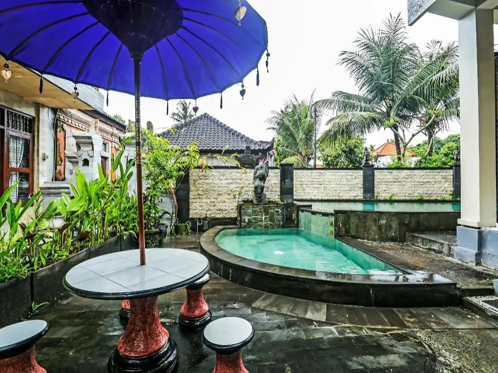 Oyo 90640 Agung Kartini Villa Ubud 2*,
