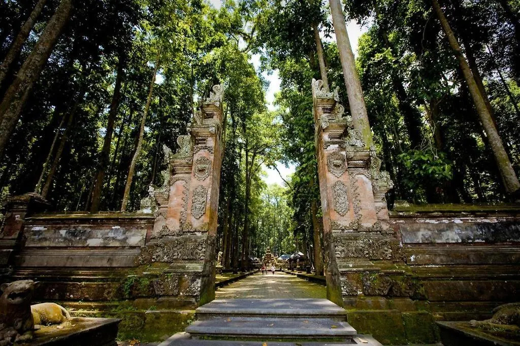 ** Hotel Oyo 90640 Agung Kartini Villa Ubud  Indonesia
